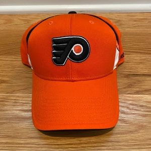 LIKE NEW Reebok Philadelphia Flyers Men’s Adjustable Hat